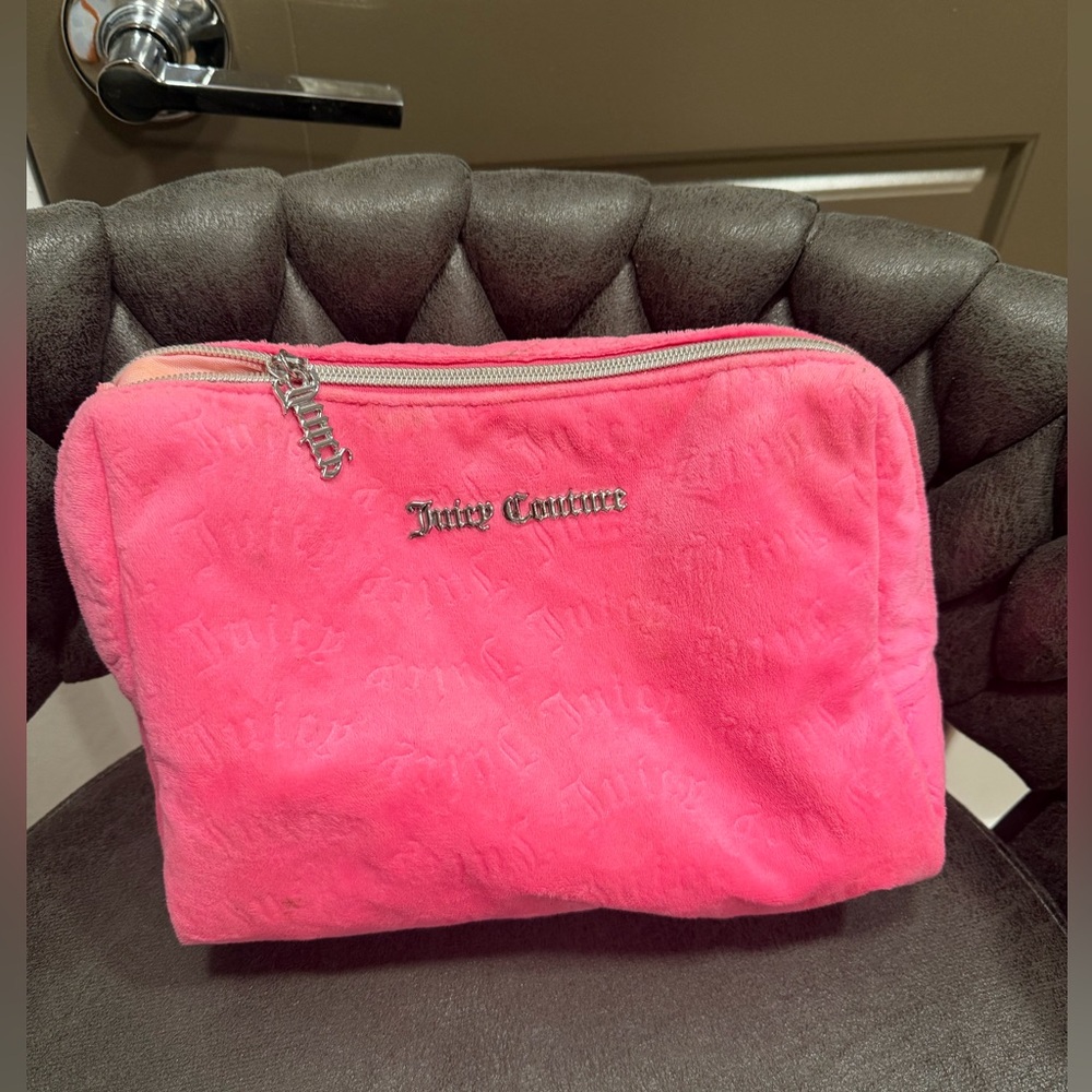 Juicy Couture Hot Pink Plush Zip Cosmetic Pouch